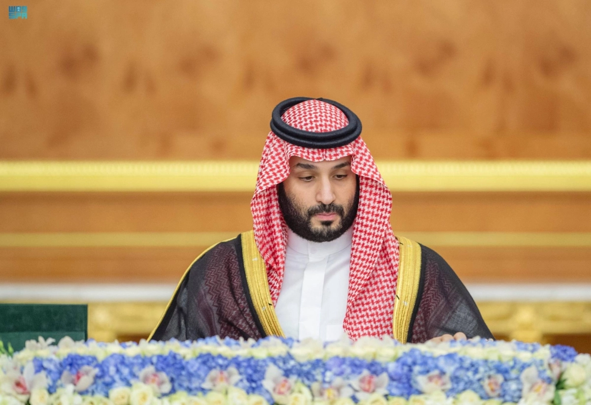 


الأمير محمد بن سلمان لدى ترؤسه جلسة مجلس الوزراء في جدة                                     (واس) 
 