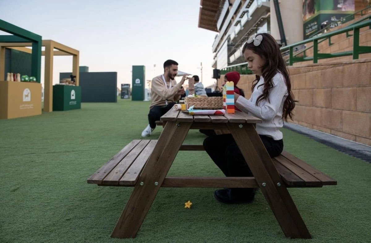 خصص نادي سباقات الخيل منطقة فعاليات مجانية للأطفال