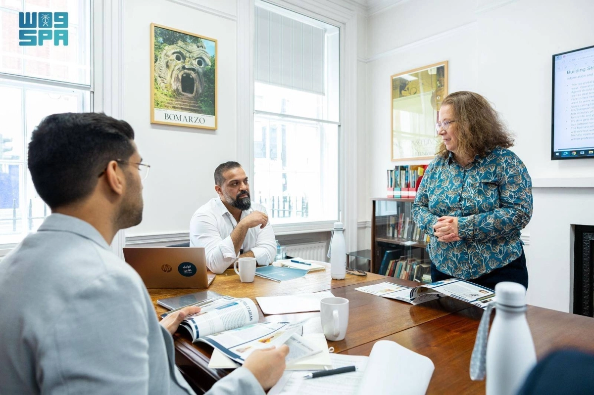 


إحدى الجلسات الاستشارية 