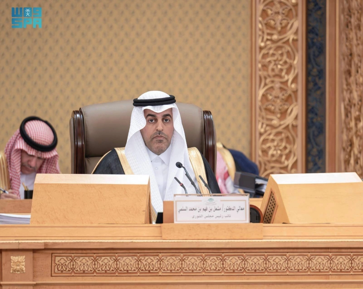 


الدكتور مشعل السلمي 