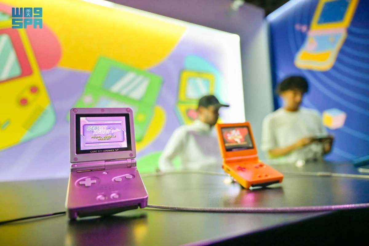 


جهاز «جيم بوي إس بي» 