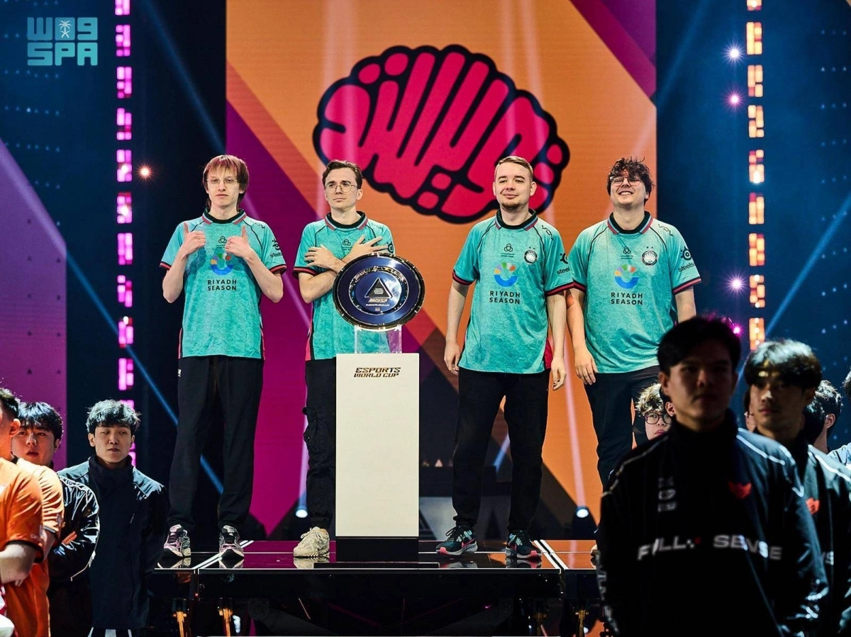 فريق Twisted Minds