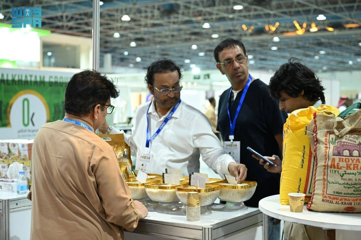 جانب من المعرض