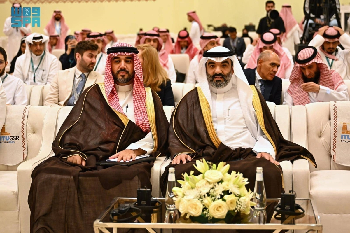 عبدالله السواحه وفيصل بن بندر