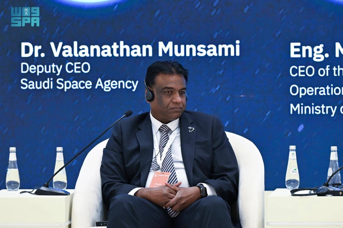 


فال مونسامي 