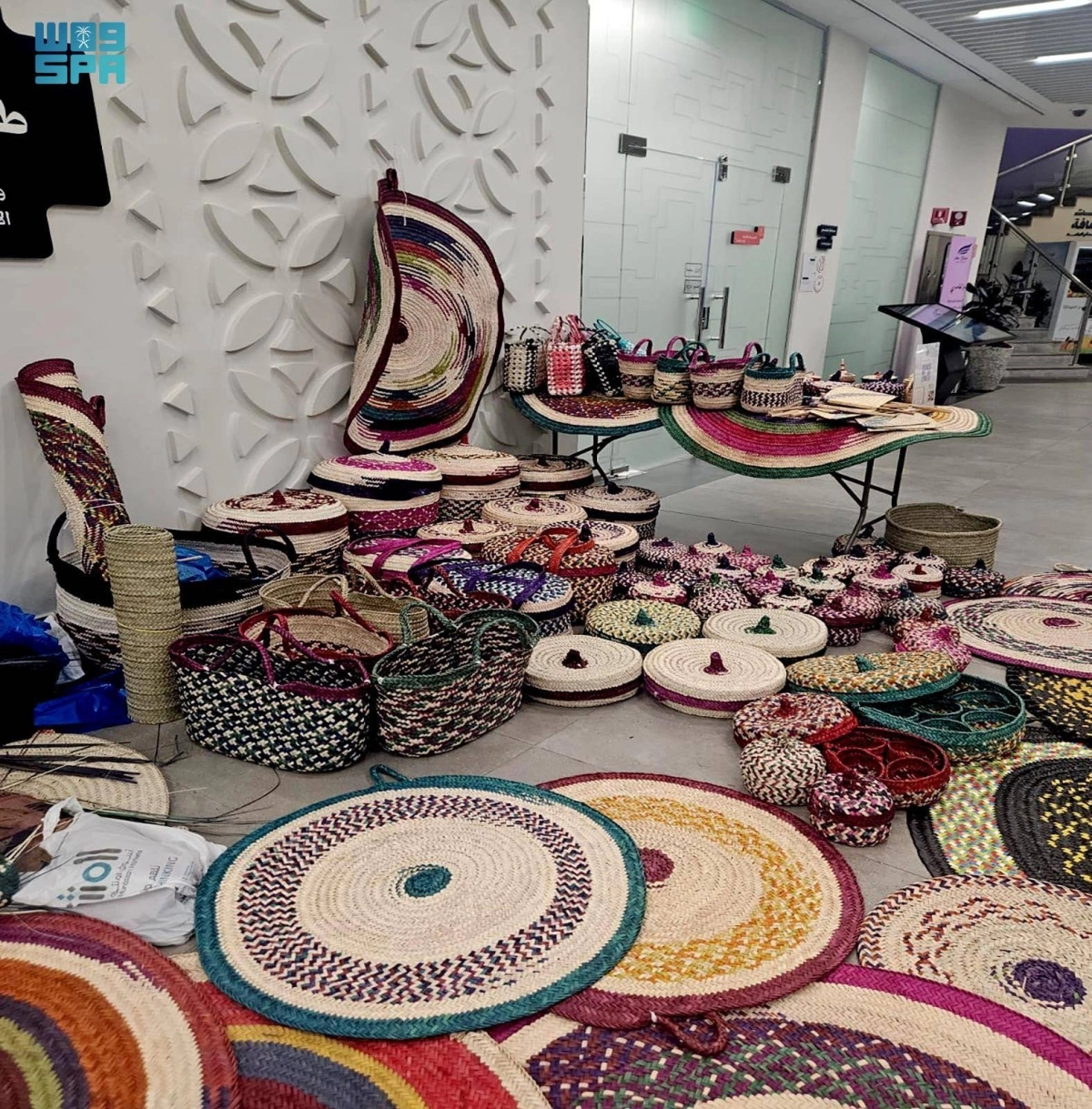 


منتجات سعف النخيل 