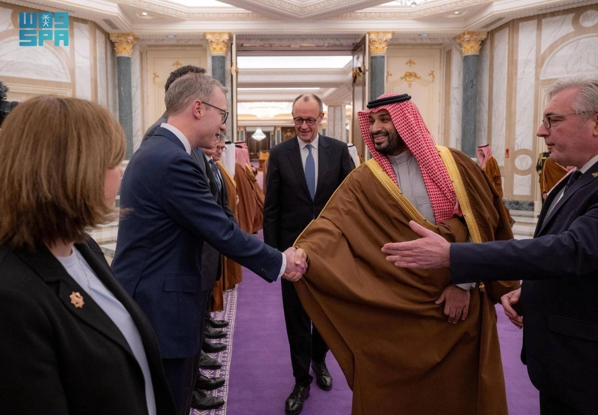 vTFw4hBle89bm8tLAwSNmiKfZvLPUqEYjw3GKG45