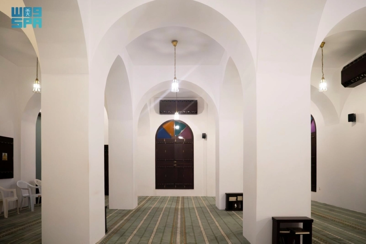 مسجد التابوت يجسد إرث 300 عام من العمارة التقليدية في فرسان