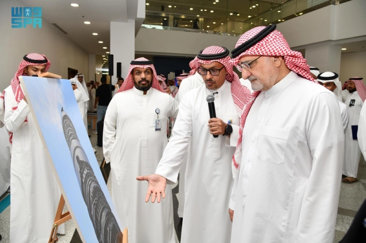 أمين جدة يدشن معرض عروس البحر الأحمر 