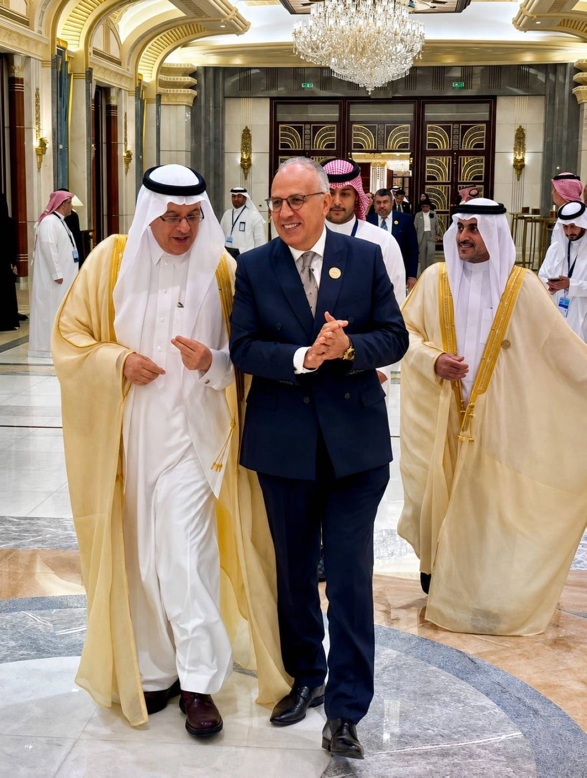 وزير الموارد المائية والري المصري، الدكتور هاني سويلم:*"مستقبل المياه أصبح مرتبطًا مباشرة بالأمن المائي، ومن ثم بالأمن الغذائي وأمن الطاقة."*