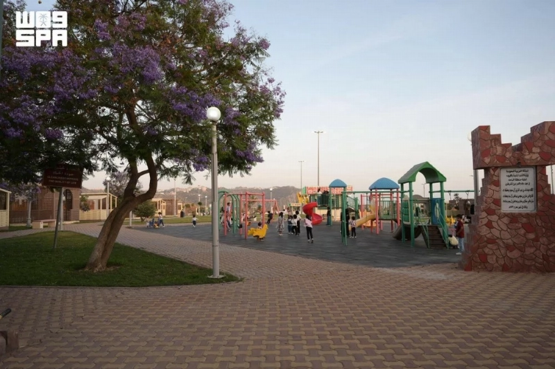 F10534350
