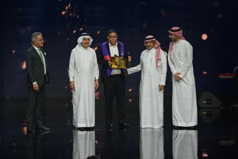 لحظة تتويجه باللقب عام 2023