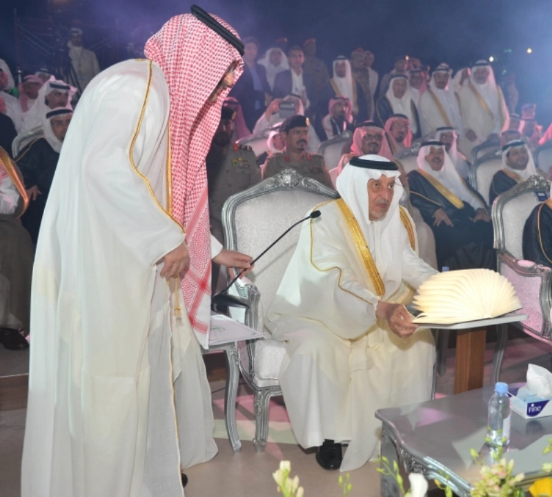 خالد الفيصل أثناء الافتتاح (علي القرني)