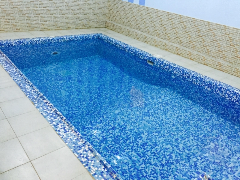 مسبح بإحدى استراحات الدرب (مكة)