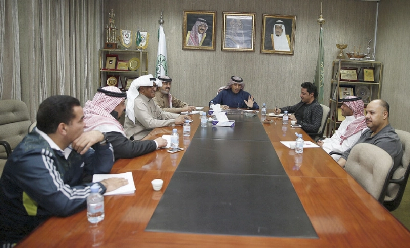 جانب من اجتماع اتحاد الكاراتيه (مكة)
