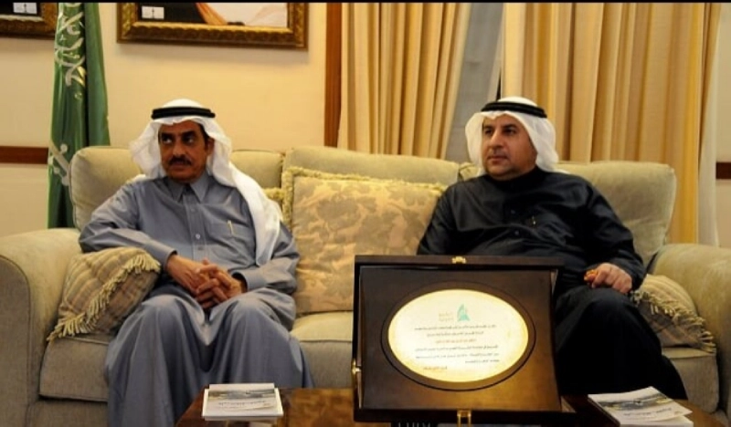 عبد الله آل الشيخ متحدثا للإعلاميين (مكة)