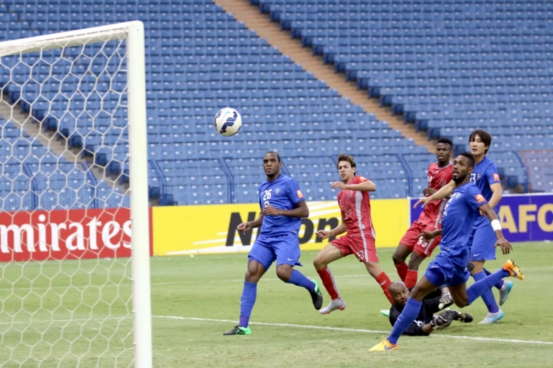 من مباراة الهلال ولخويا القطري في بطولة آسيا العام الماضي (مكة)