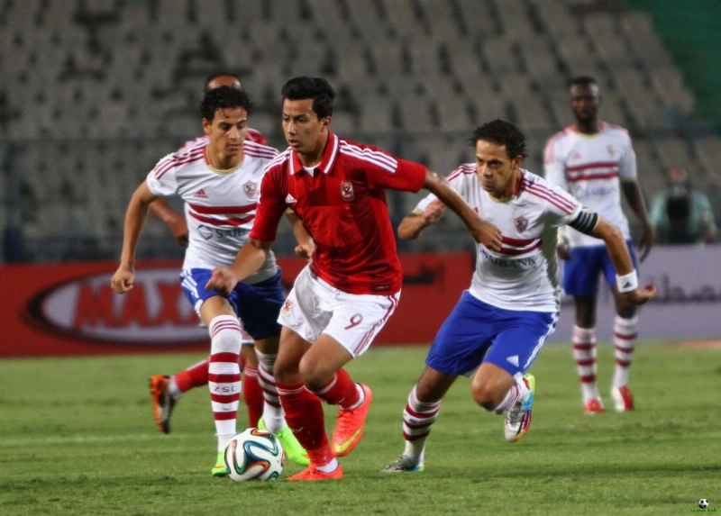 من لقاء سابق بين الأهلي والزمالك (مكة)