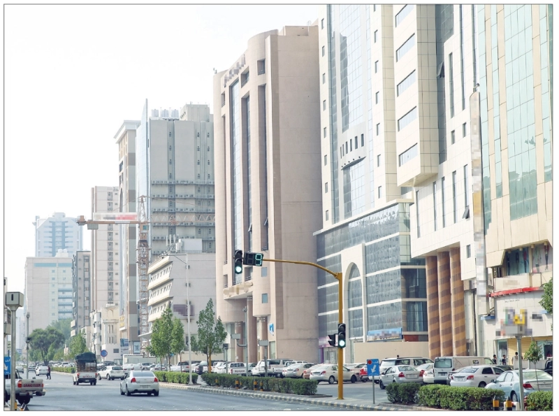 أبراج في منطقة العزيزية (ياسر بخش)