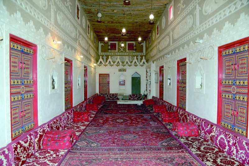 مجلس طيني في نجران (مكة)