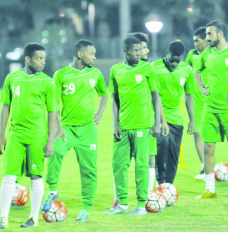 جانب من تدريبات نجران (مكة)