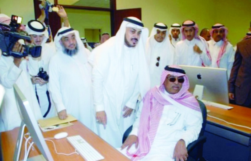 من افتتاح معمل المهارات الصحفية بجامعة أم القرى (مكة)