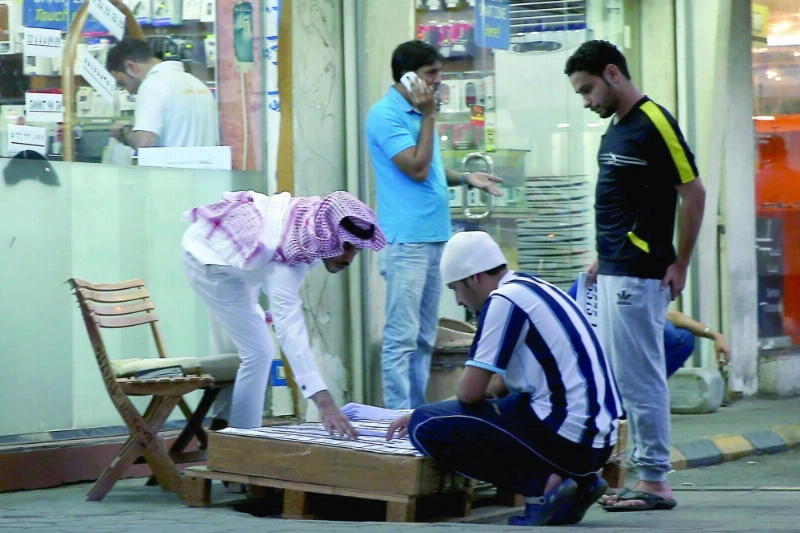 بيع للشرائح بالسوق السوداء (ثامر الفرج)