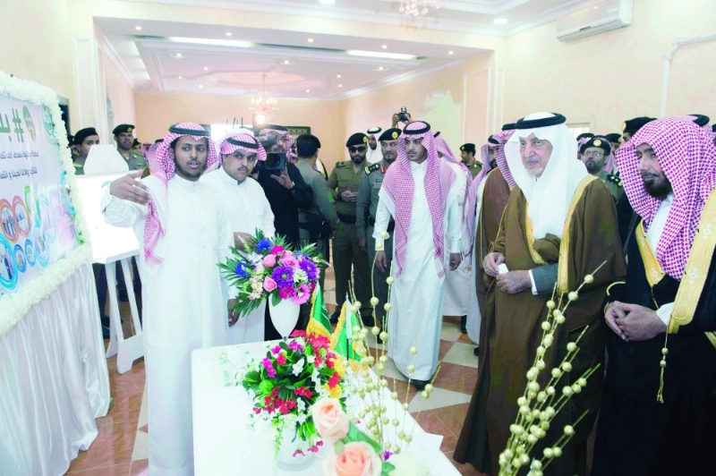 .. ومتفقدا مشاريع الخرمة (مكة)