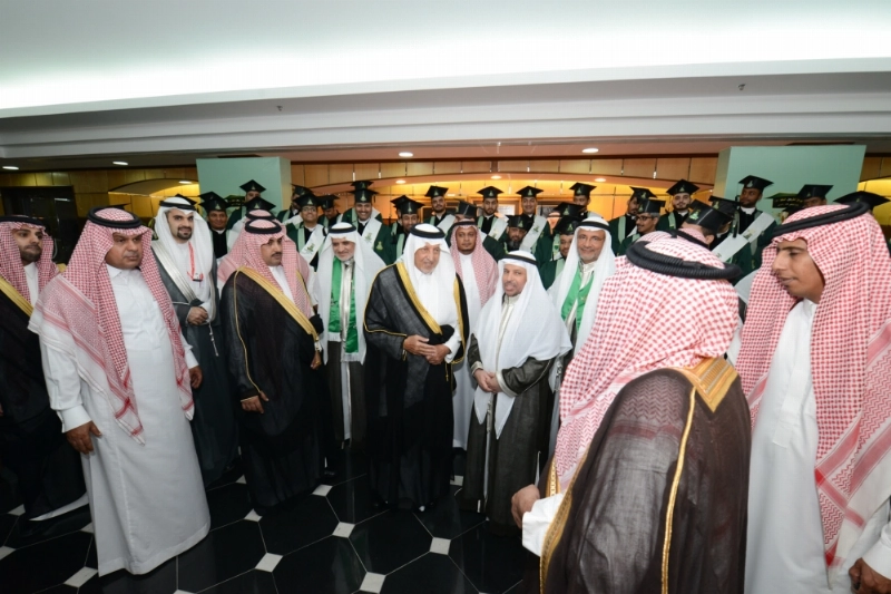خالد الفيصل لدى رعايته الحفل (مكة)