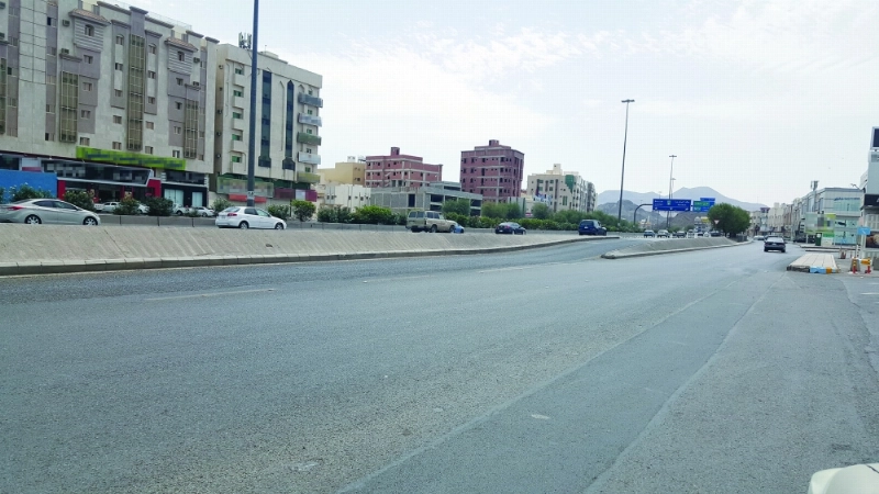 مخرج سوق النور على طريق الملك عبدالله (مكة)