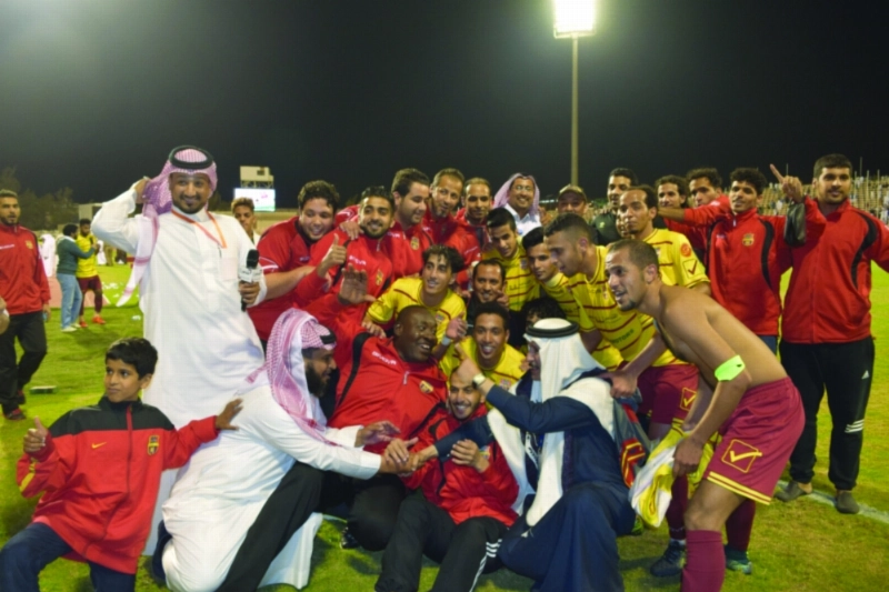 فرحة لاعبي وج بالصعود (مكة)