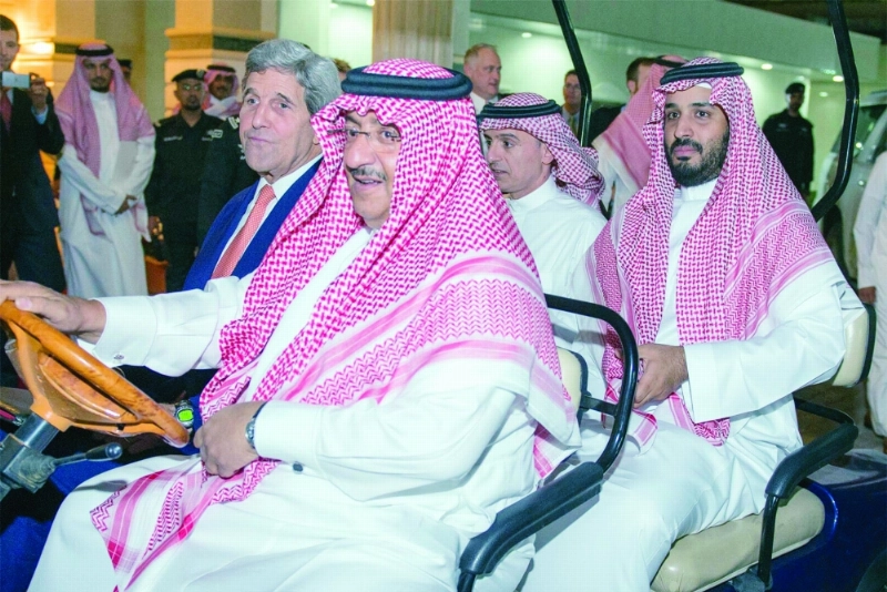 الأمير محمد بن نايف ويبدو الأمير محمد بن سلمان وكيري وعادل الجبير (بندر الجلعود)