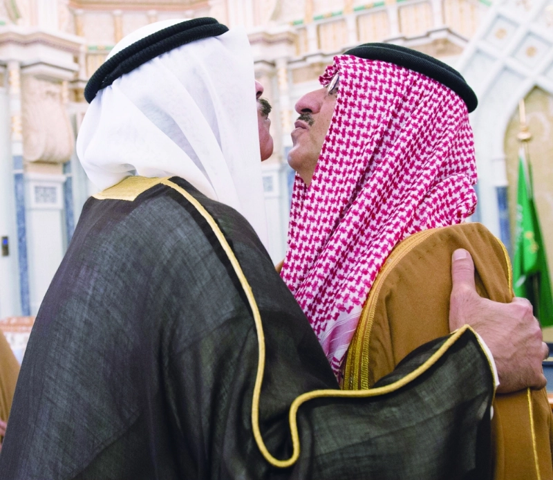الأمير محمد بن نايف مستقبلا صباح الأحمد