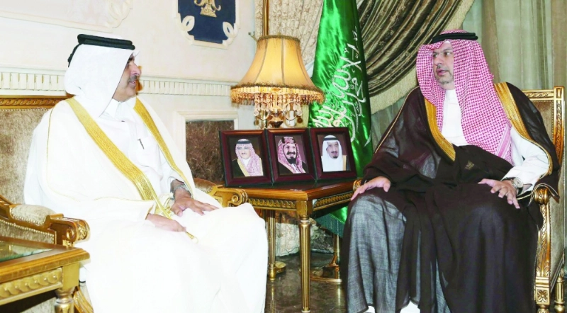 عبدالله بن مساعد خلال استقباله محمد المري (واس)