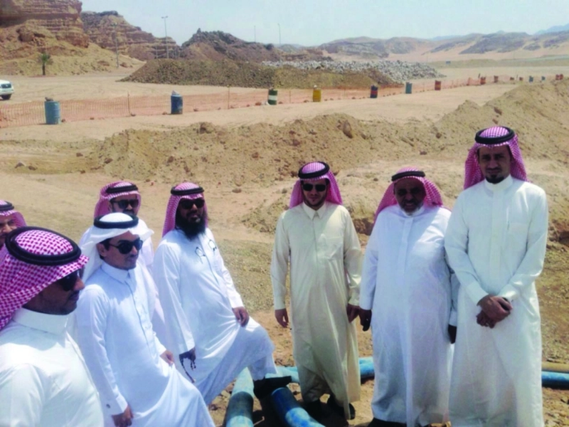 أعضاء البلدي خلال الجولة التفقدية (مكة)