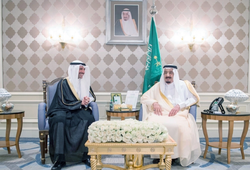 خادم الحرمين مستقبلا رئيس مجلس الأمة الكويتي (واس)