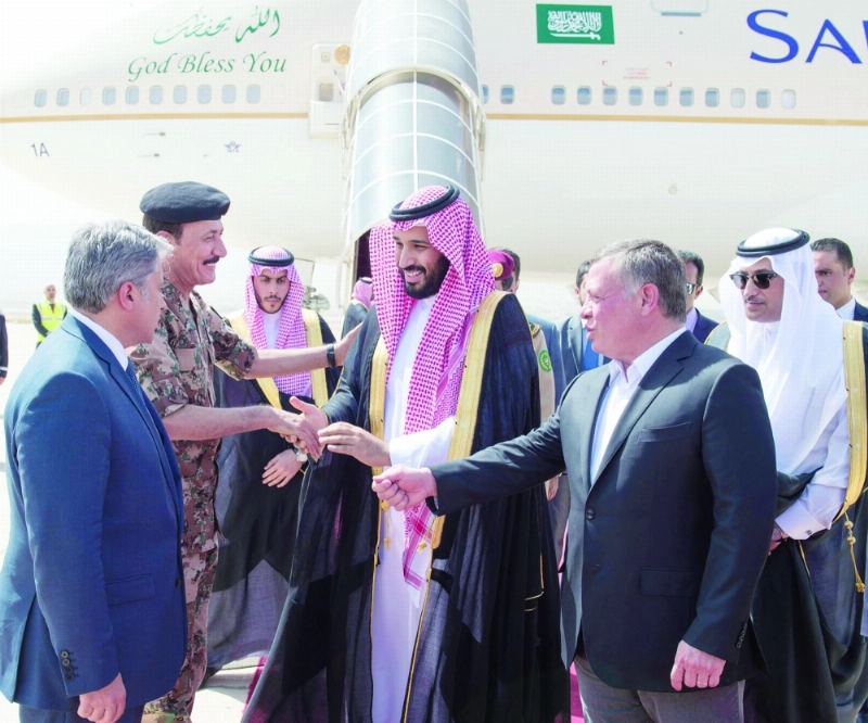 الملك عبدالله الثاني بن الحسين مستقبلا الأمير محمد بن سلمان