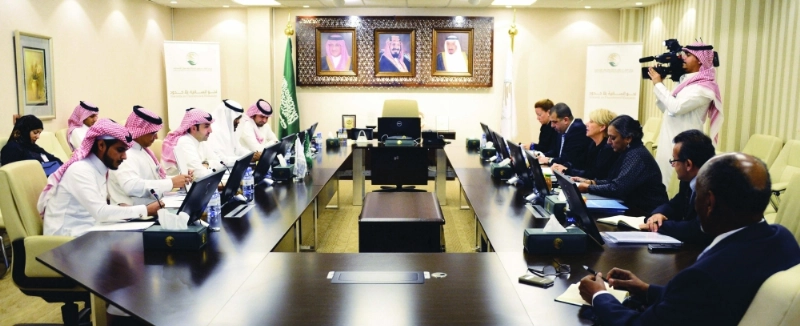 لقاء وفدي مركز الملك سلمان والغذاء العالمي (واس)