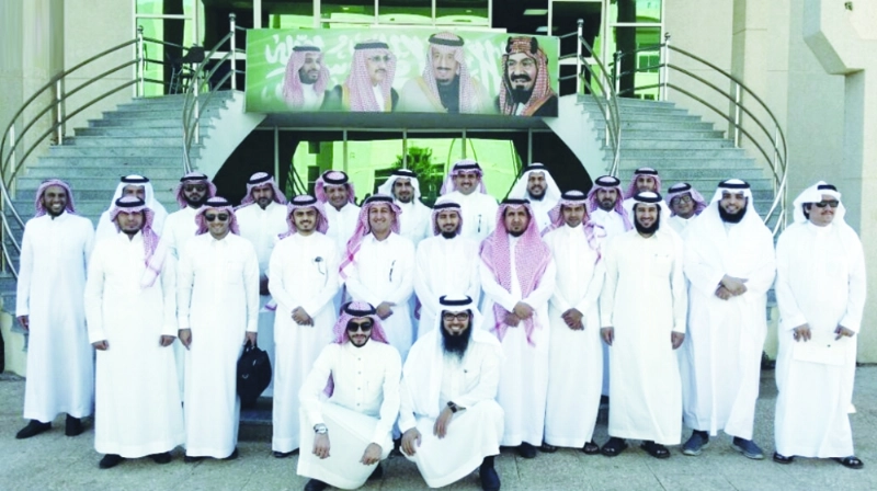 المتدربون في صورة جماعية (مكة)