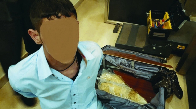 المهرب بعد ضبطه (مكة)