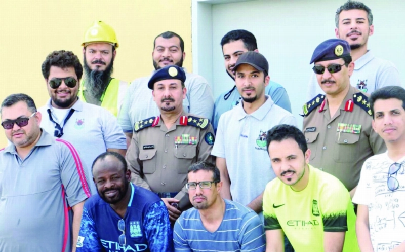 منسوبو شؤون الحرمين المشاركون في البرنامج (مكة)
