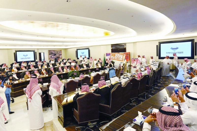 إعلان أسماء الفائزين بجوائز الدورة العاشرة لسوق عكاظ (ثامر الفرج)