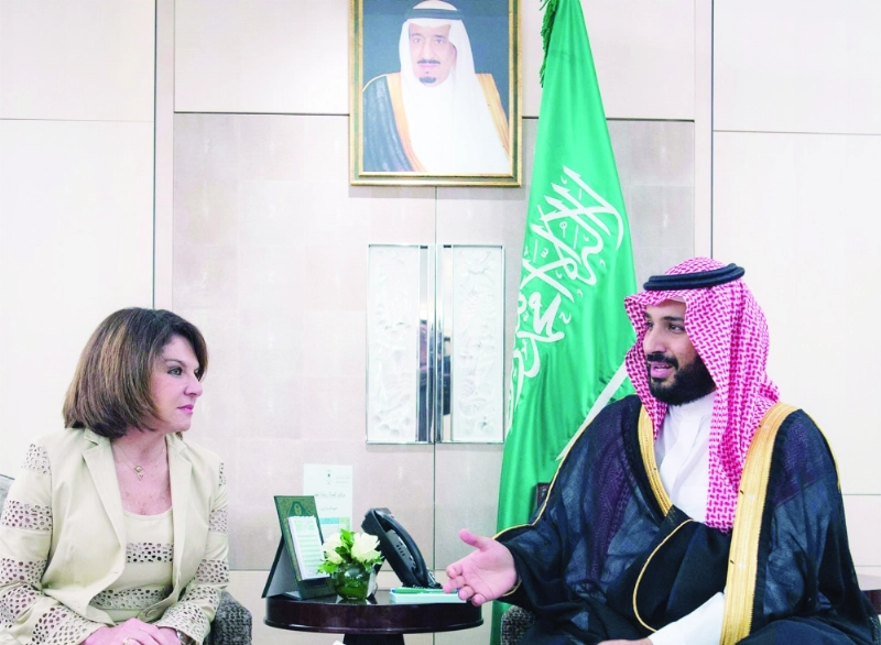 ولي ولي العهد خلال لقائه بنتالي قولي (واس)