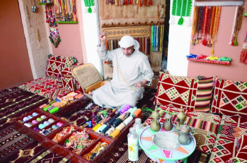 الحرف اليدوية تراث الأجداد (مكة)