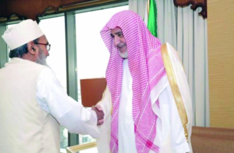صالح آل الشيخ لدى لقائه علماء الهند (واس)