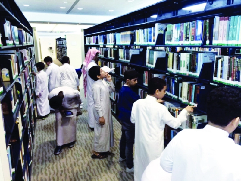 جانب من إحدى المكتبات (مكة)
