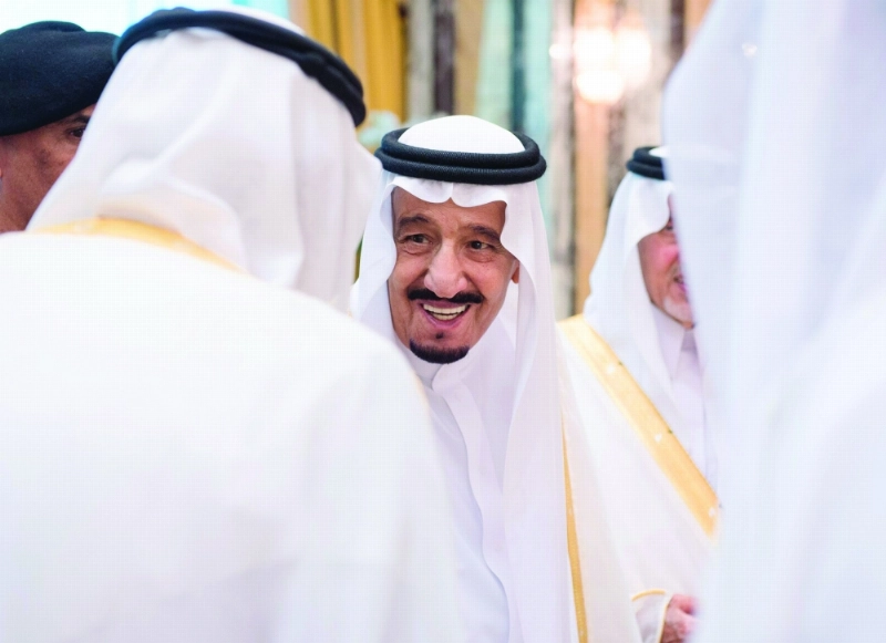 ...ولدى استقباله المهنئين بالعيد