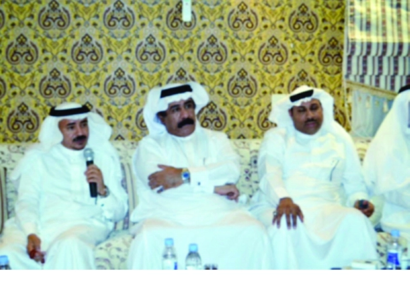 جانب من معايدة أدبي الأحساء (مكة)