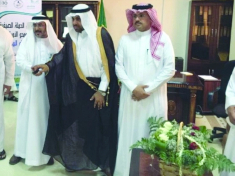 عبدالرحيم آل عبده مدشنا الحملة (واس)