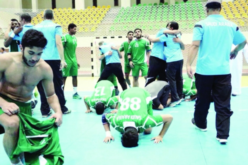 فرحة الأخضر بالتأهل للنهائي (مكة)